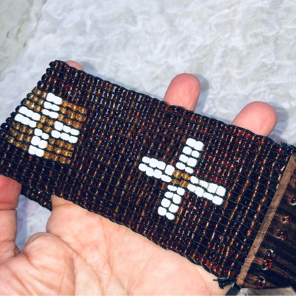 Brown and White Beaded Belt with Wooden Buckle 32” by 2 1/2”, stretchy. Used - Picture 4 of 6